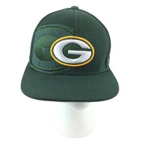 Green Bay Packers Reebok Onfield S/M Fitted Cap Embroidered NFL Licensed